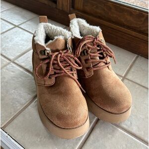 American Eagle Seabees Baja Mulholland Platform Sherpa Lined Lace Up Boot